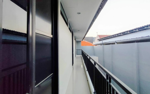 RedDoorz Syariah near Rumah Sakit Soewandhie