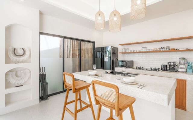 Zeus Villa by Betterplace