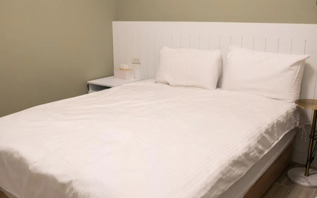 See Hualien Homestay Jian