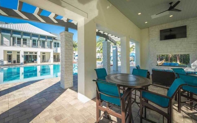 Apartment with Parking by Frontdesk