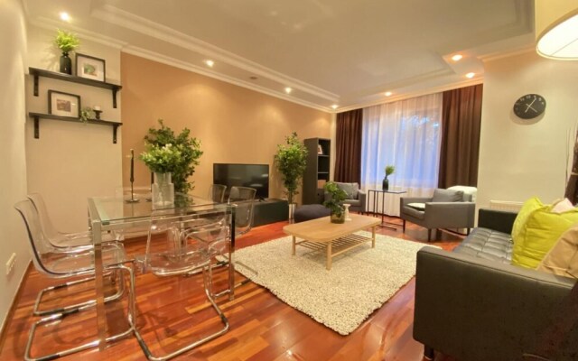 Missafir Exclusive and Central Flat in Nisantasi