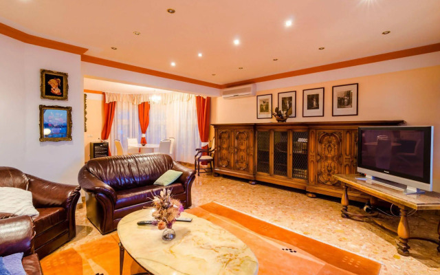 Villa Antonio