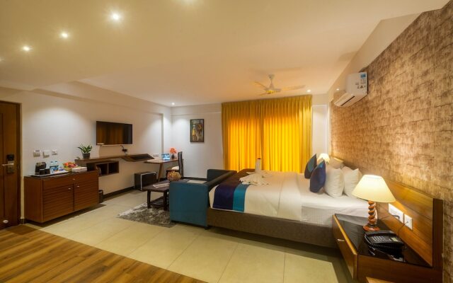 Royal Ace Boutique Hotel