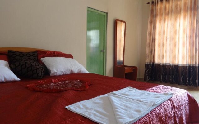 Hotel Alas Garden