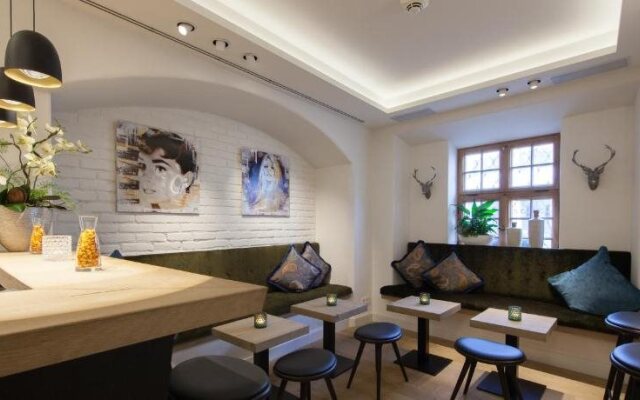 Hotel Gasthof Alte Post Holzkirchen