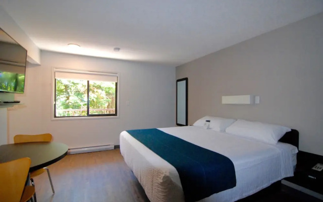 Motel 6 Saanichton, BC - Victoria Airport