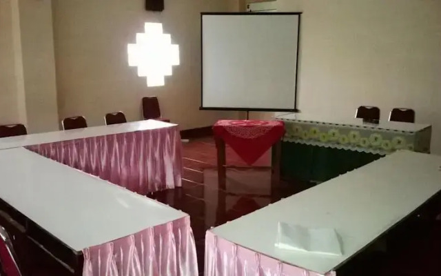 Hotel Istana