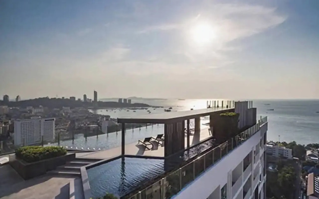 2 Bed Room Beautiful Location - Central Pattaya