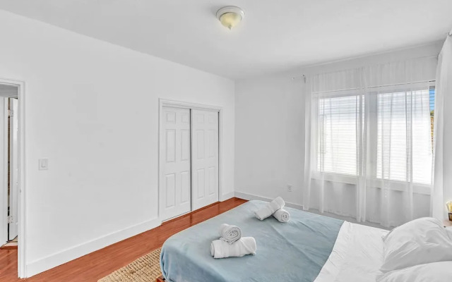 Garden Suite 9-hosted by Sweetstay
