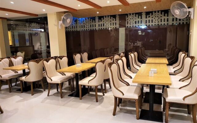 VITS Shanti Solitaire Arpora