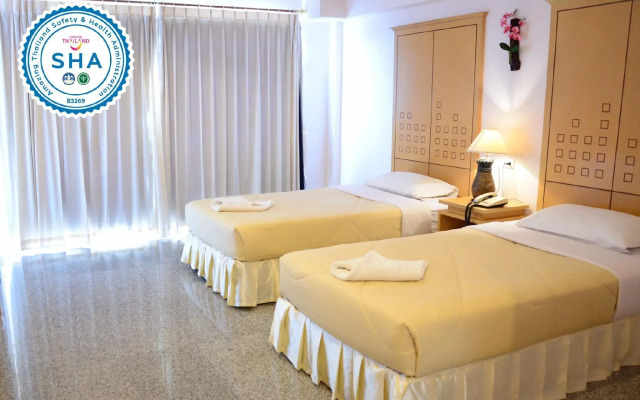 Maneerote Hotel Surin