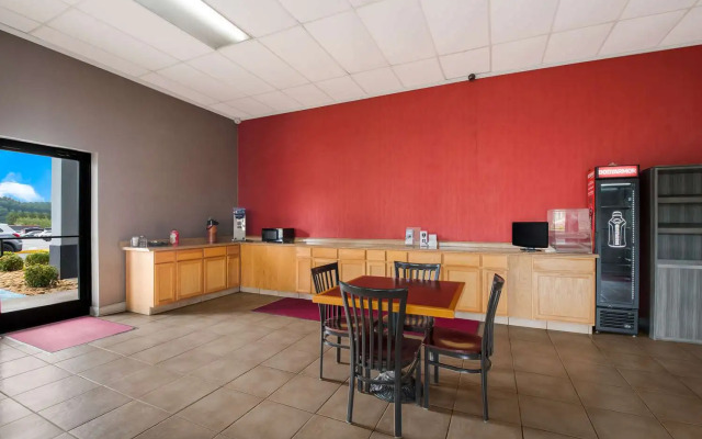 Suburban Studios Cleveland Central