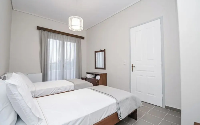 Terra Hélios Suites & Studios
