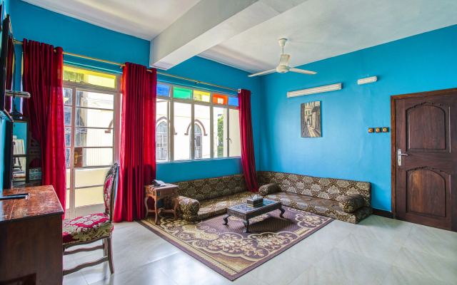 Freddie Mercury Apartments