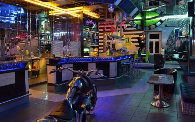 Hotel Cade