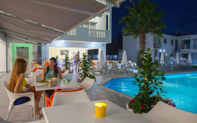 Princessa Vera Hotel Apartments