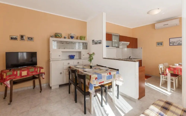 Stunning Home in Labin With 2 Bedrooms