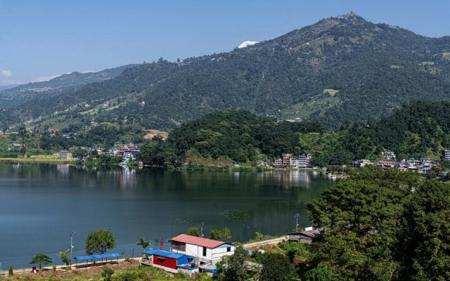 Hotel Fewa Camp