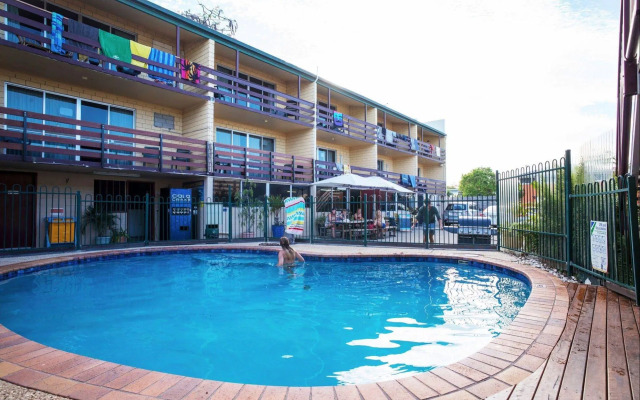 Airlie Beach YHA
