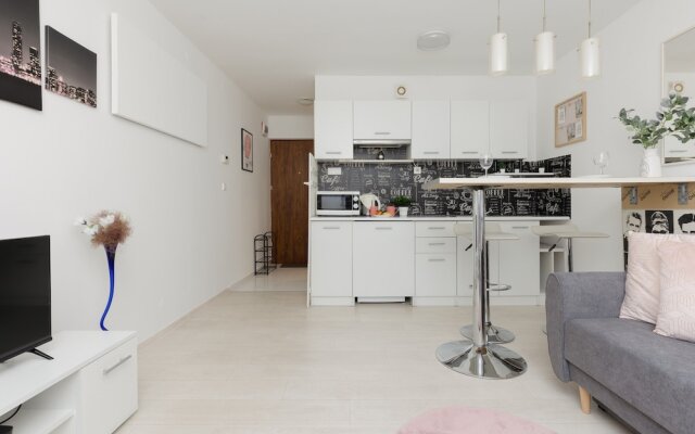 Underground Studio Saska by Renters