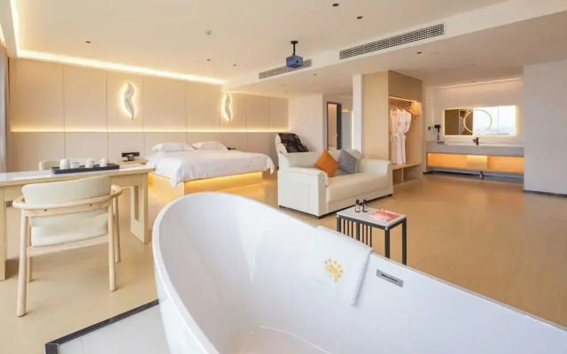 Mountain Search Snow View Hotel