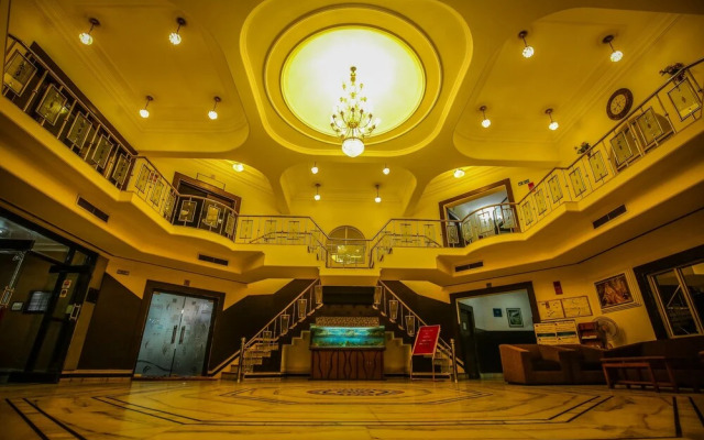 Hotel Goverdhan Palace
