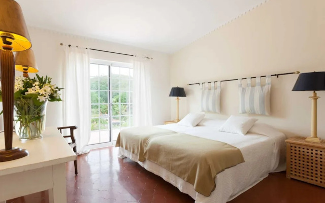 Stylish Villa With Private Swimming Pool