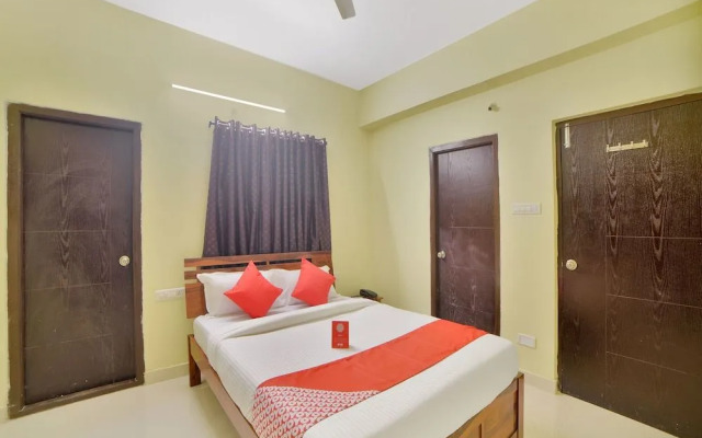 OYO 11317 Tanya Suites