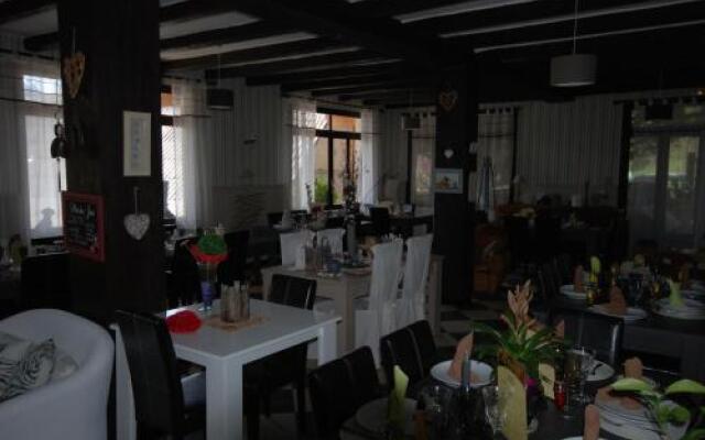 Hotel & Restaurant Le Chalvet