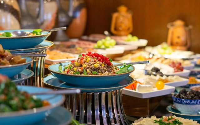 Crowne Plaza Muscat OCEC by IHG