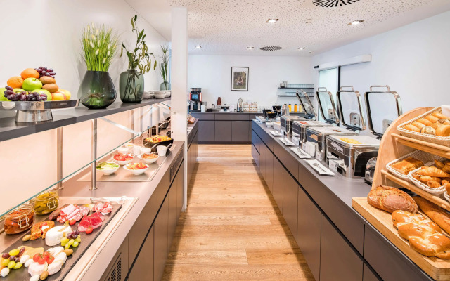 Best Western Plus Atrium Hotel