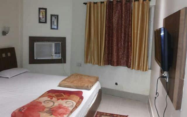 Chandralok Hotel