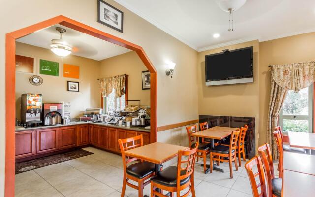 Comfort Inn Monterey Peninsula Airport