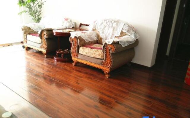 Yijia B&B (Qingdao Jinshatan Branch)