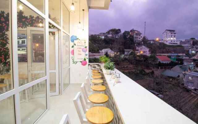 Cam Tu Cau - 27 Le Hong Phong Hotel