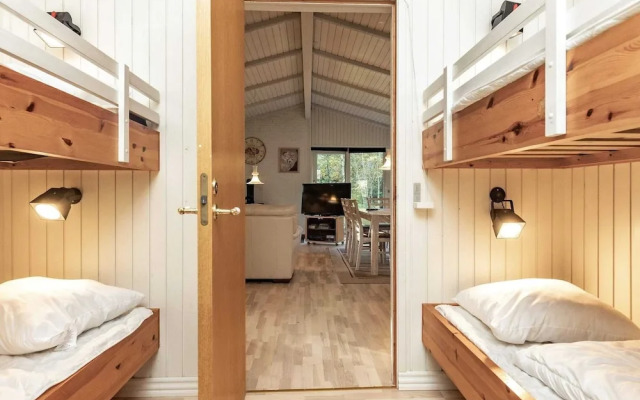 8 Person Holiday Home in Roslev