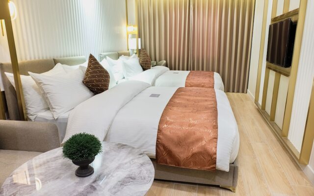 UMA Hotel and Residences