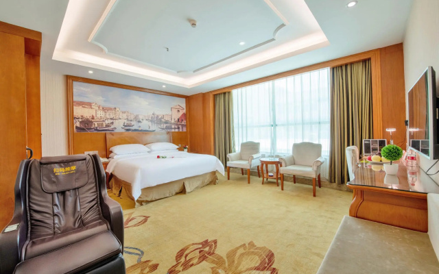 Vienna 3 Best Hotel Shenzhen Pinghu Fumin Road – Guest Rooms – Shenzhen