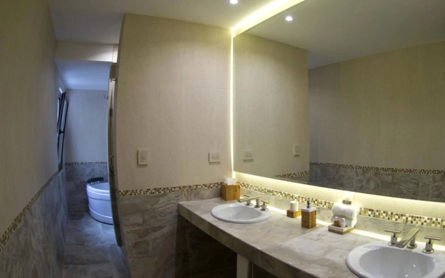 Pensativo House Hotel