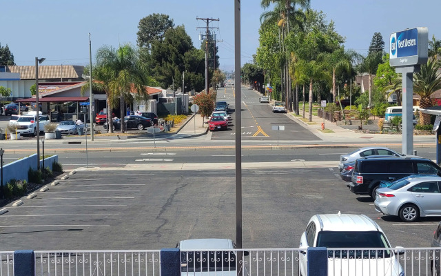 Best Western Orange Plaza