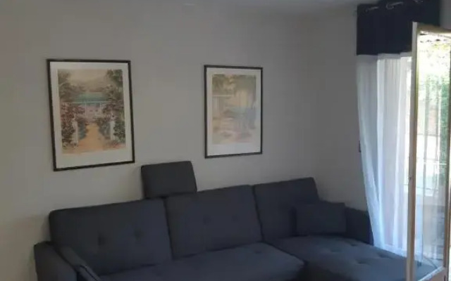 SANARY/MER 6 personnes