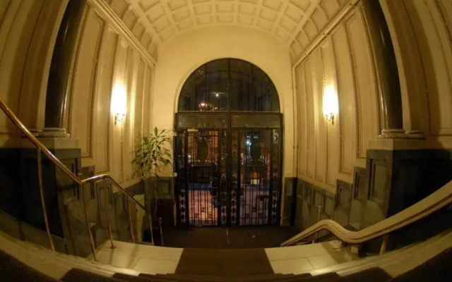 Lullaby Gardens Hostel