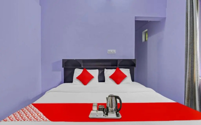 Clements Holiday Home By OYO Rooms