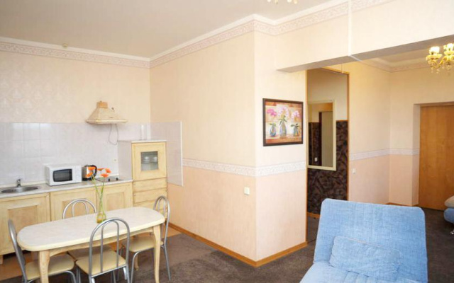 Tourist Hotel