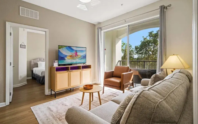 4024 Breakview Drive #303