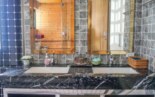 3Bd Pool Villa Pattaya with Sauna - Exquisite Pool Villa B