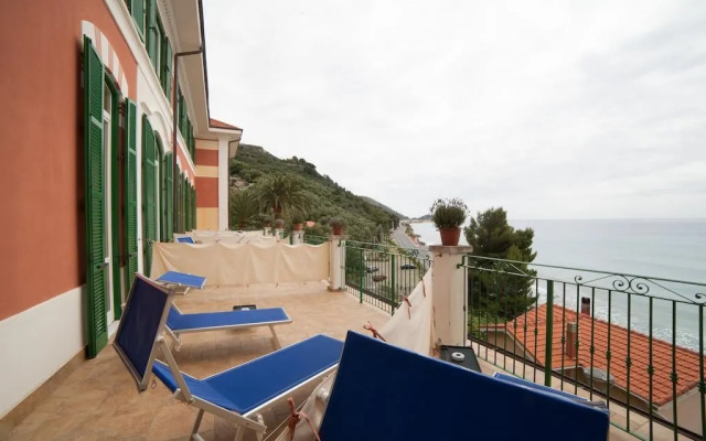 CH Hotel Del Golfo