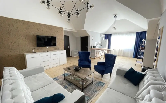 Grayhouse Elia Apartment