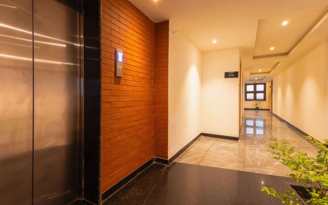 Sumitel Sanderling 500 meters from Mall Road