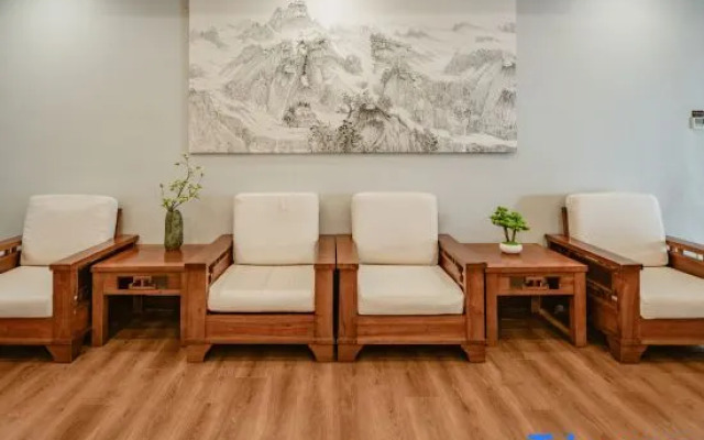 Qiongtai Hotel